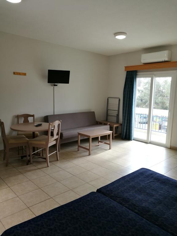 פרוטאראס Georgia Hotel Apartments מראה חיצוני תמונה